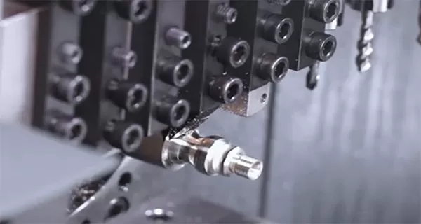 ड्रोन और यूएवी घटकों के लिए सटीक मशीनिंग