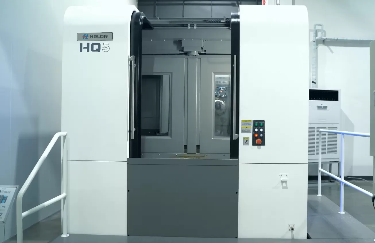 HQ5 हॉरिजॉन्टल मशीनिंग सेंटर: